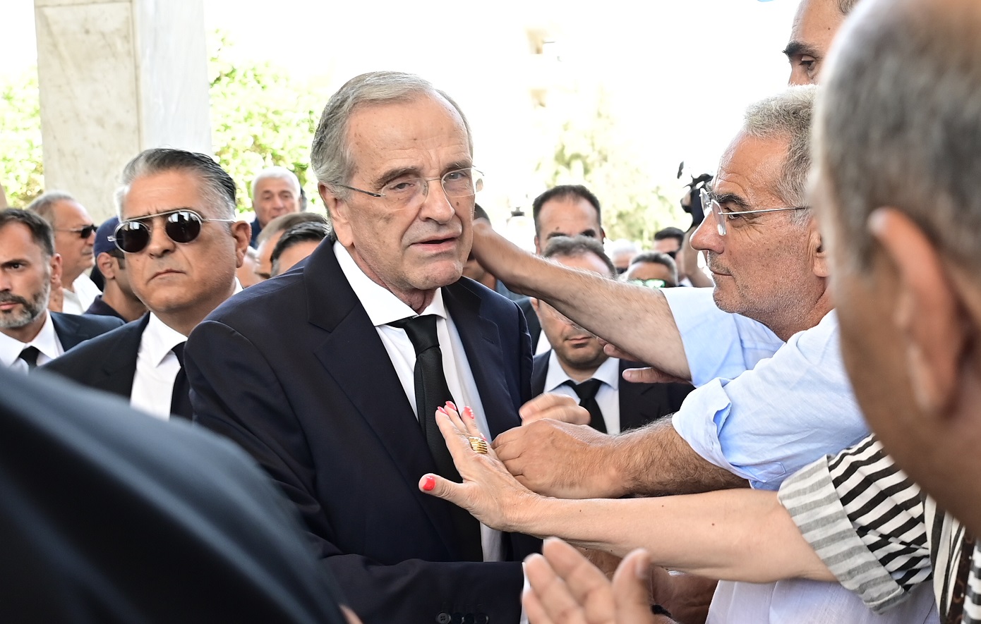 «Ευγνωμοσύνη για τη στήριξη»: Η ανακοίνωση της οικογένειας Σαμαρά για τα μηνύματα μετά τον θάνατο της Λένας