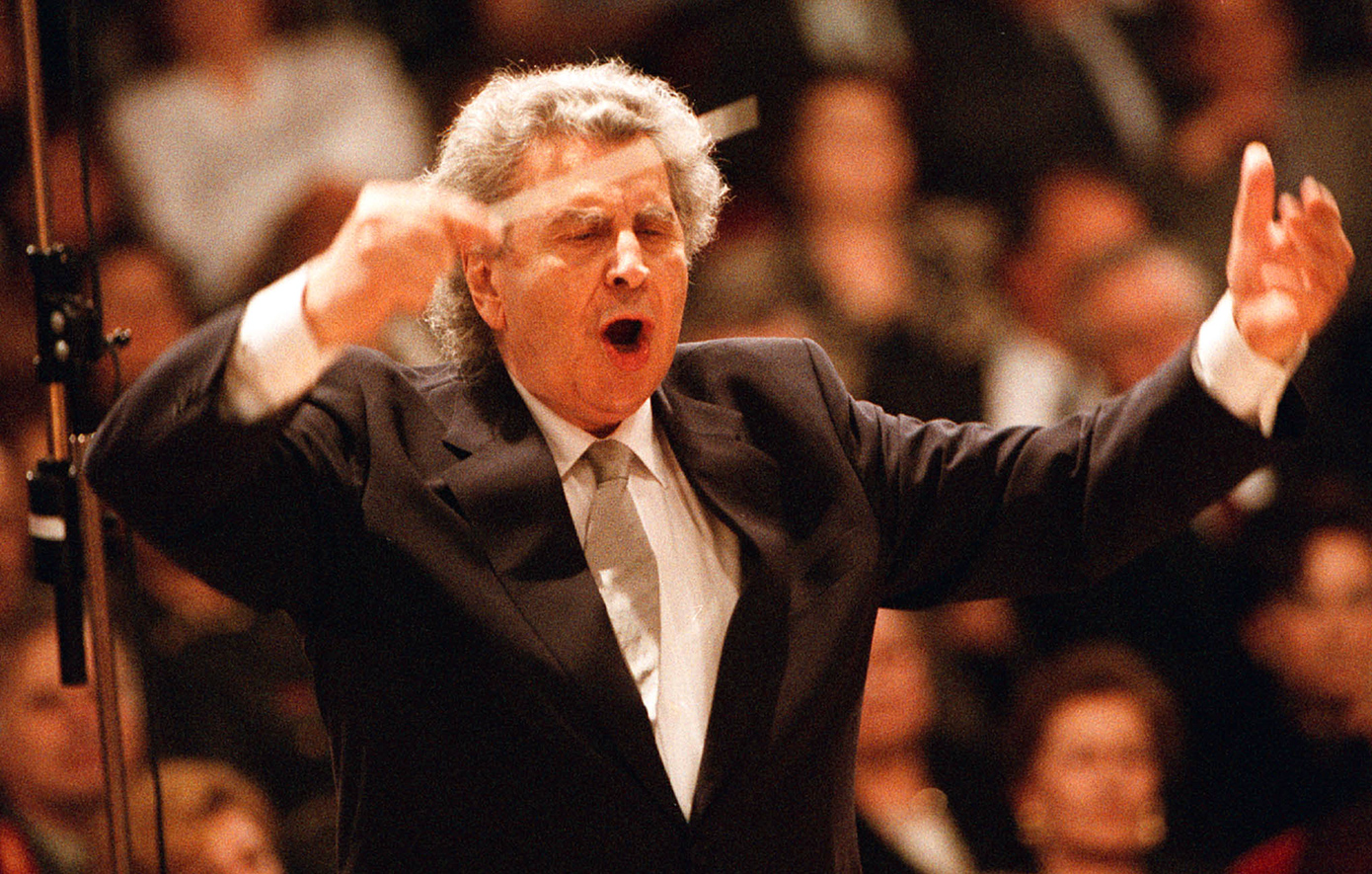 Περιφέρεια Αττικής: Μουσική εκδήλωση για τα 100 χρόνια από τη γέννηση του Μίκη Θεοδωράκη στον Ωρωπό