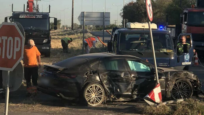 Αναπάντητες απορίες μετά το σοβαρό τροχαίο με Porsche στη Θεσσαλονίκη – Τι αποκαλύπτουν οι δικηγόροι της 45χρονης