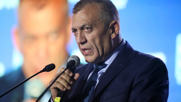 Χωρίς κόστος οι μετακινήσεις για τα νησιωτικά ερασιτεχνικά σωματεία – «Δικαίωση η απόφαση του υπουργείου» δηλώνει ο Γ. Βρούτσης