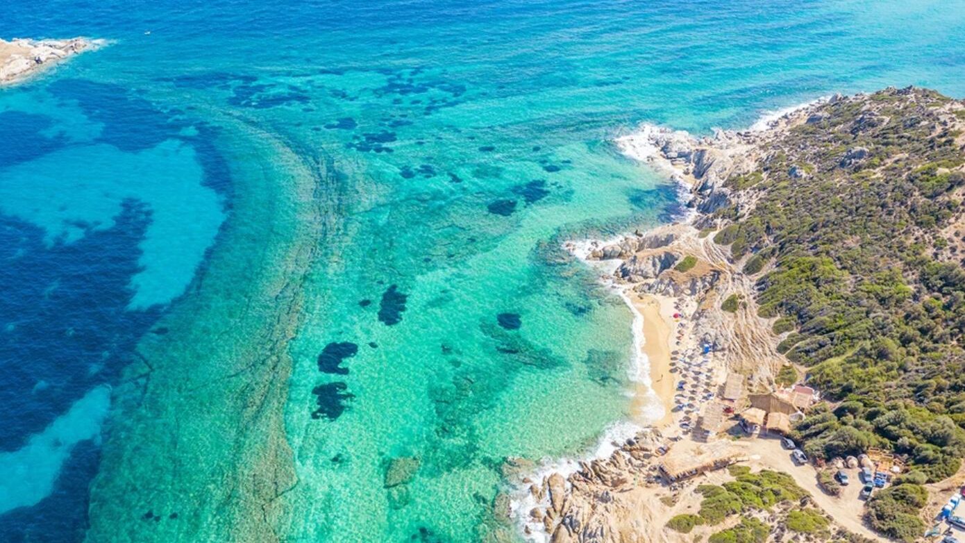 Οι τελευταίες εξελίξεις στην τουριστική κίνηση Χαλκιδικής και Θεσσαλονίκης: Αιφνίδιες κρατήσεις και λιγότεροι Έλληνες επισκέπτες