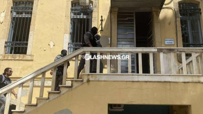 Φρέσκες καταγγελίες εναντίον γιατρού για ασέλγεια σε ανήλικο κορίτσι σε κατασκήνωση στα Χανιά