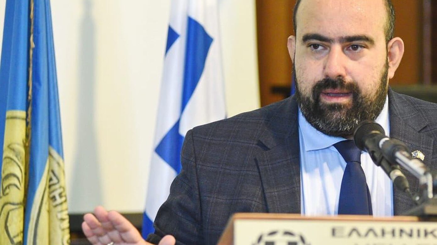 Δήμαρχος Κυθήρων προς Τσίπρα: Ποια πιο δραστήρια πολιτική από το να είσαι βουλευτής; – Μήνες τώρα στέλνω άδικα όλα τα αιτήματα του Δήμου στο email του;