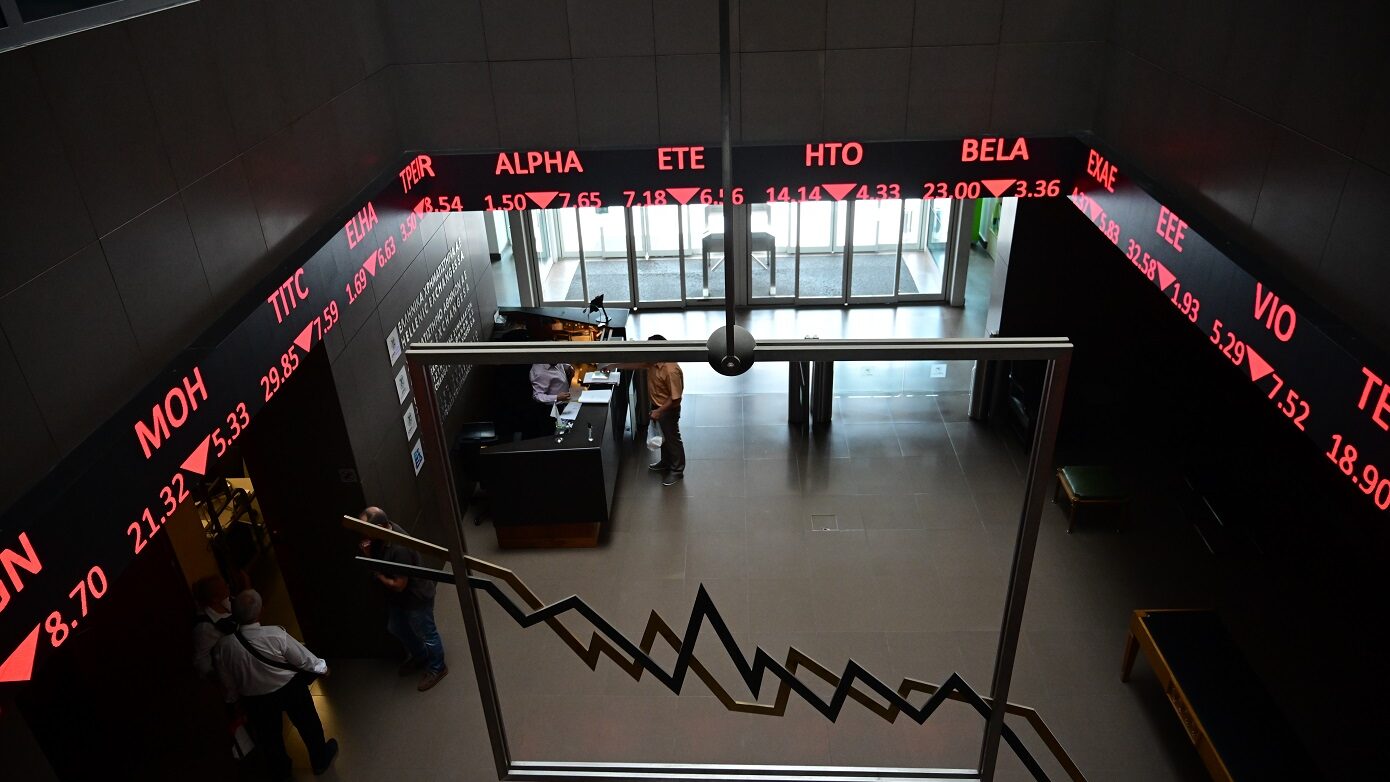 Καθοδικές τάσεις στο Χρηματιστήριο Αθηνών
