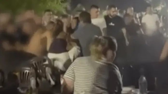 Ένταση σε πανηγύρι – Η Γωγώ Τσαμπά καλεί να σταματήσουν