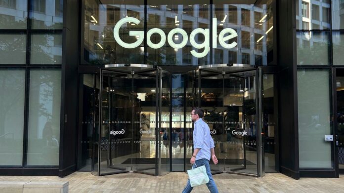 Μεγάλη επένδυση της Google στη Βρετανία πριν την επίσκεψη Τραμπ