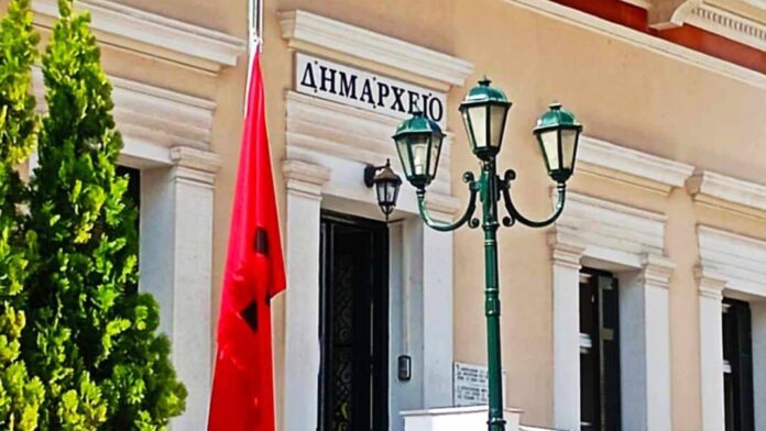 Ο Δήμος Αιγιαλείας αντιδρά σε αναφορές για παλιές οικονομικές οφειλές