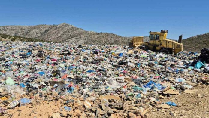 Στα όρια της νομιμότητας και με “εντέλλεσθε” Μαλαφή η λειτουργία του ΧΥΤΑ Χίου
