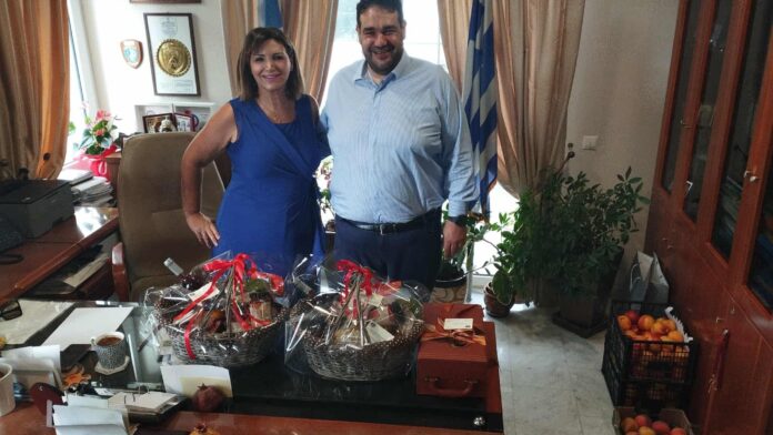 Ο Υπουργός Εσωτερικών στο δημαρχείο Σκύδρας – Εξασφαλίστηκαν 1,1 εκατ. για τα Λουτρά Λουτροχωρίου