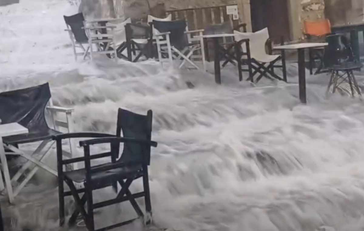 Η πρώτη μπόρα έφερε προβλήματα στην Κρήτη – Μικρές κατολισθήσεις και πλημμυρικά φαινόμενα σε Βιάννο και Μεσαρά
