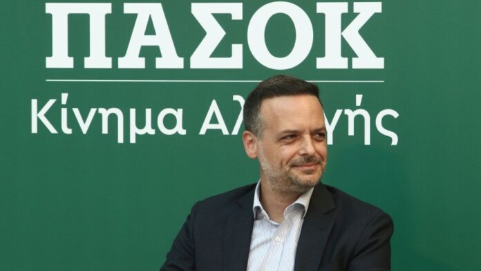 Χ. Δούκας για τα 51 χρόνια ΠΑΣΟΚ: «Ας τολμήσουμε»