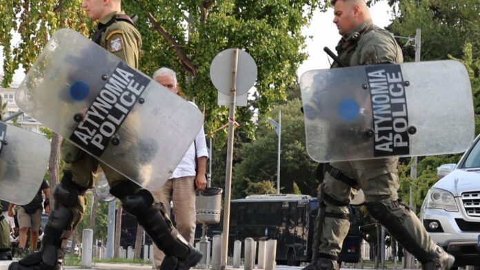 «Οχυρό» το κέντρο της Θεσσαλονίκης για τη ΔΕΘ 2025 – Drones, κάμερες και 2.500 αστυνομικοί