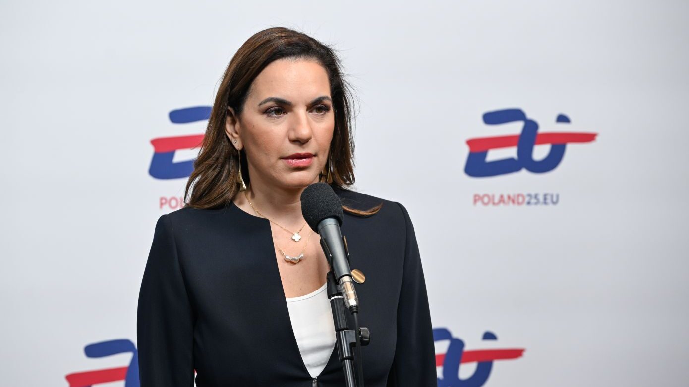 Όλγα Κεφαλογιάννη προς Χάρη Δούκα: Κατεπείγουσες ενέργειες για αντιισραηλινά γκράφιτι στην Αθήνα