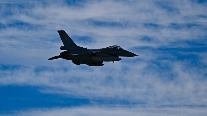 Lockheed Martin και ΕΑΒ ολοκλήρωσαν την παράδοση του 42ου F-16 Viper – Πώς ενισχύεται η ασφάλεια στο Αιγαίο