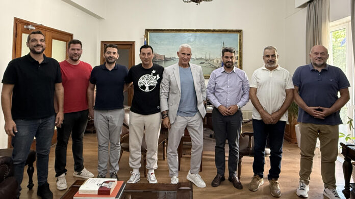 Ο νέος Πρόεδρος της ΠΑΕ Χανιά, Δημήτρης Δρόσος, συναντά τον Δήμαρχο Χανίων