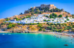 Η Ελλάδα «κερδίζει» Σκανδιναβία και Κόλπο: Τουριστική έκρηξη σε δύο αγορές