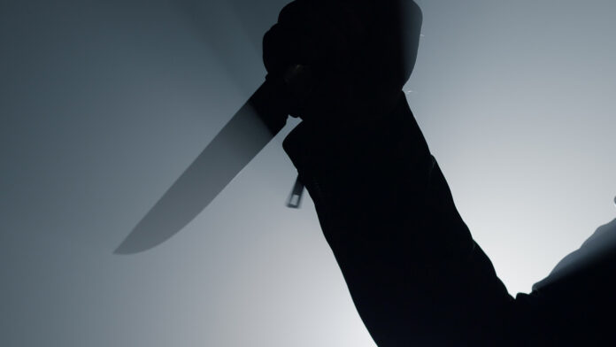 Μαχαίρωσε τον φίλο του για χάρη μιας γυναίκας