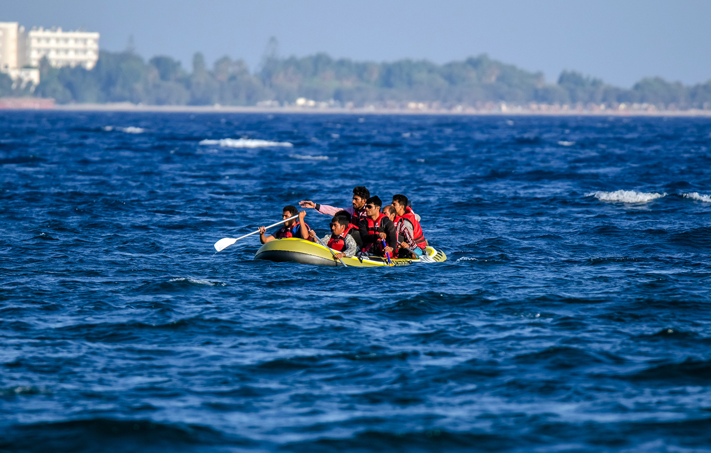 Νέο κύμα μεταναστών στην Κρήτη – Πάνω από 145 άνθρωποι διασώθηκαν σε μία μέρα νότια της Γαύδου