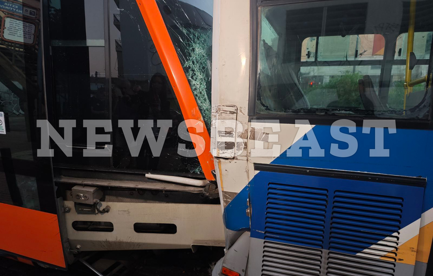 Περισσότεροι από 30 τραυματίες σε βίαιη σύγκρουση λεωφορείου με τραμ στον Πειραιά – Τι συνέβη