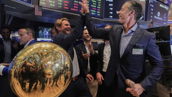 Νέο ρεκόρ για τους δείκτες της Wall Street με πρωταγωνιστές την Intel και την Nvidia