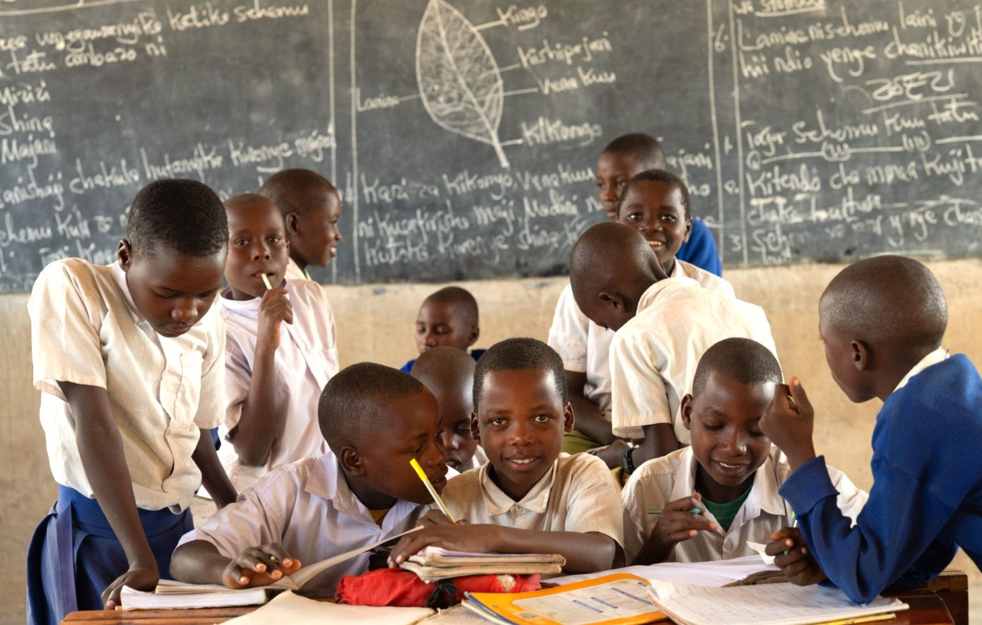 ActionAid: Όταν ένα παιδί έχει εσένα, αποκτά και εκπαίδευση