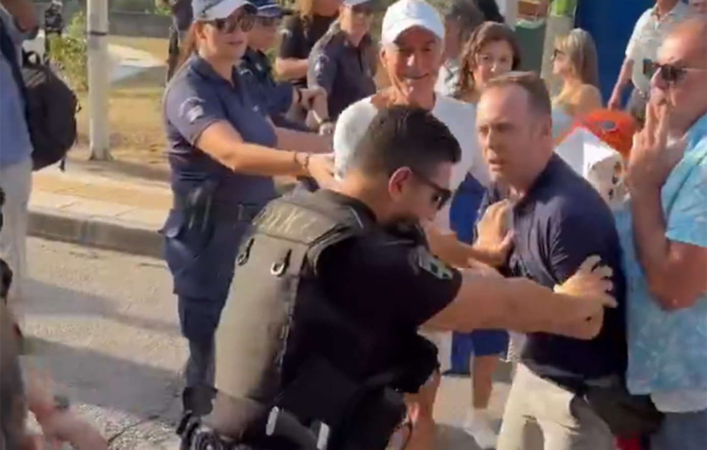 Ο Γεωργιάδης ανέβαλε την επίσκεψή του στη Δράμα: «Δεν επισκέπτομαι νοσοκομεία για να με απειλούν με πυροβολισμούς»