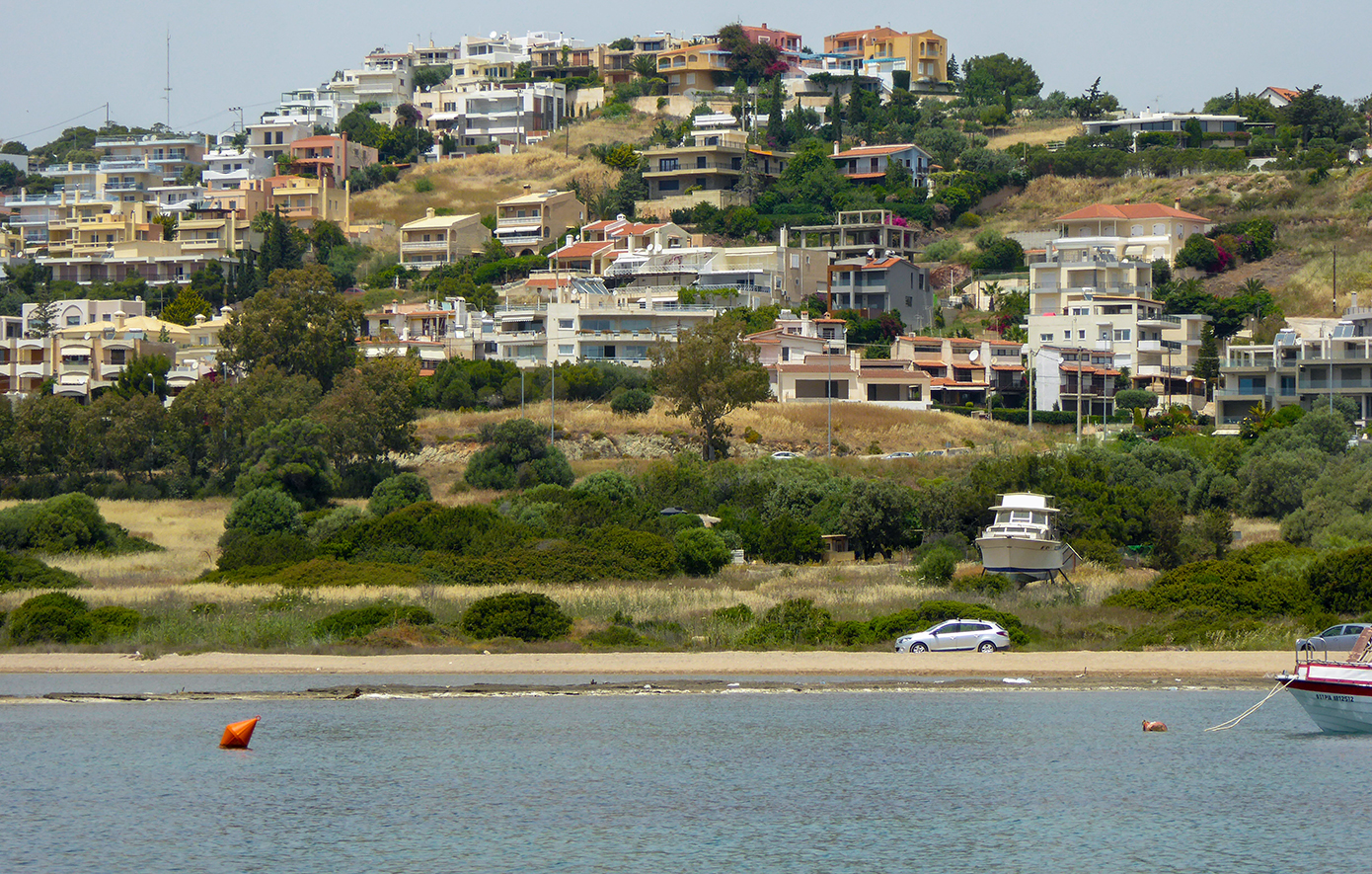 Η τηλεργασία και η πανδημία αύξησαν τη ζήτηση εξοχικών κατοικιών, προκαλώντας νέες πιέσεις στις αγορές ακινήτων