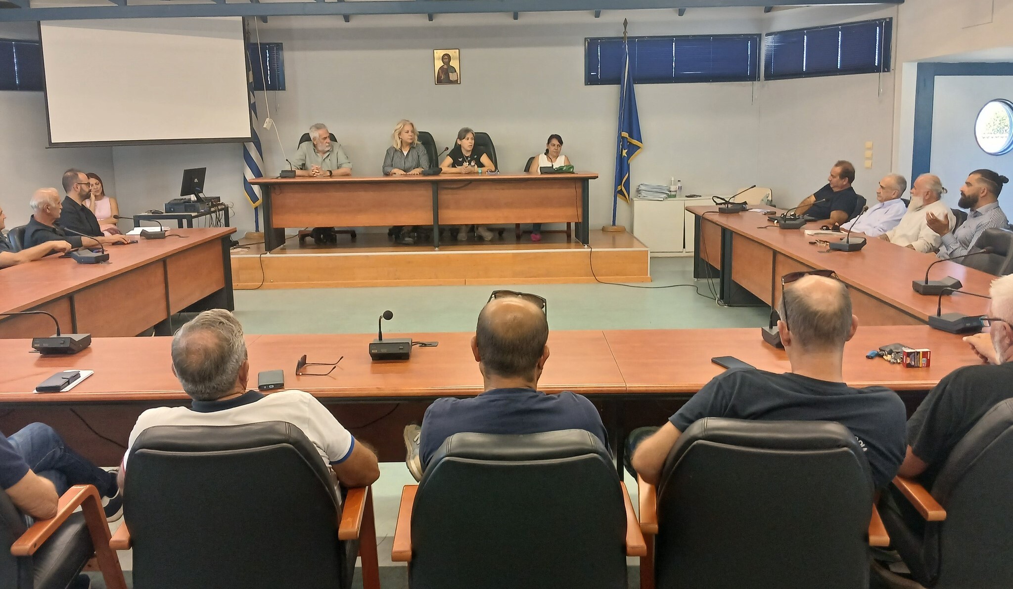 Σύσκεψη στον Δήμο Αλμυρού για την ευλογιά αιγοπροβάτων και τον Σταθμό Καθαρισμού