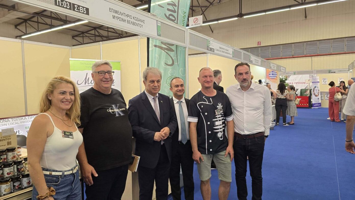 Περιοδεία του Περιφερειάρχη Δυτικής Μακεδονίας στα περίπτερα της ΔΕΘ
