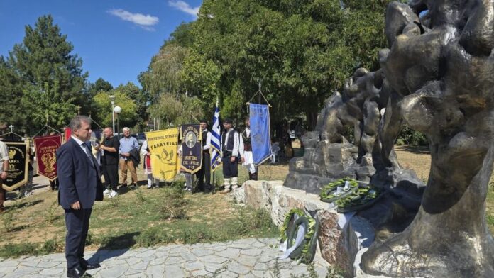Περιφέρεια Δυτικής Μακεδονίας: Ο Γ. Αμανατίδης στα αποκαλυπτήρια του Μνημείου Μικρασιατικής Προσφυγιάς