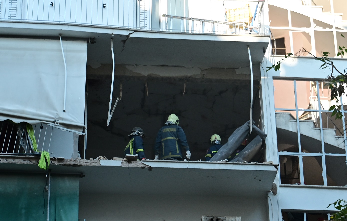 Κρατική στήριξη στους θιγόμενους από την τρομοκρατική επίθεση της 31ης Οκτωβρίου 2024 στην Αρκαδίας 4 στους Αμπελόκηπους