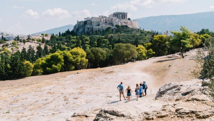 Μεγάλη αποδοχή για τις δράσεις του Δημάρχου Αθηναίων, αποκαλύπτει έρευνα