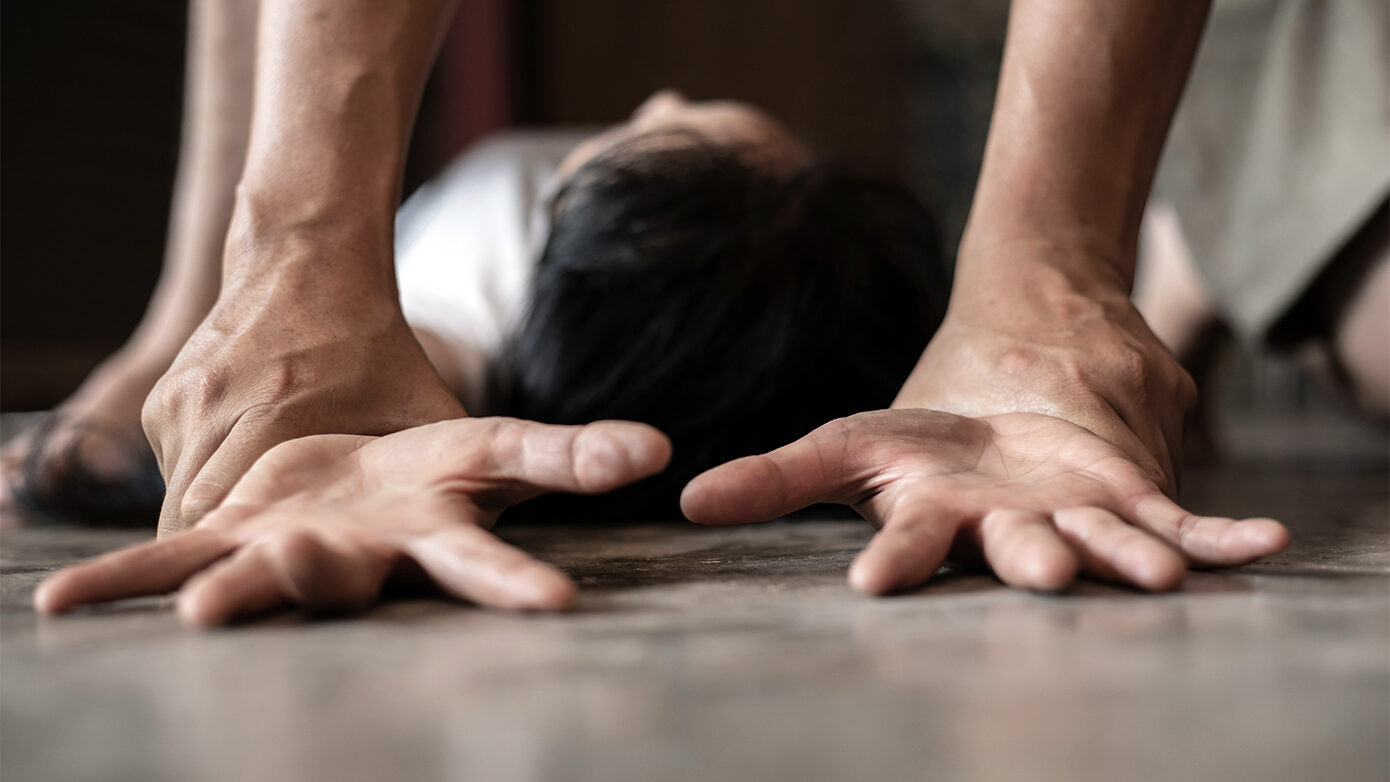 19χρονη Σουηδή τουρίστρια καταγγέλλει βιασμό σε μπαρ της Ρόδου – Γνωρίστηκαν μέσω εφαρμογής