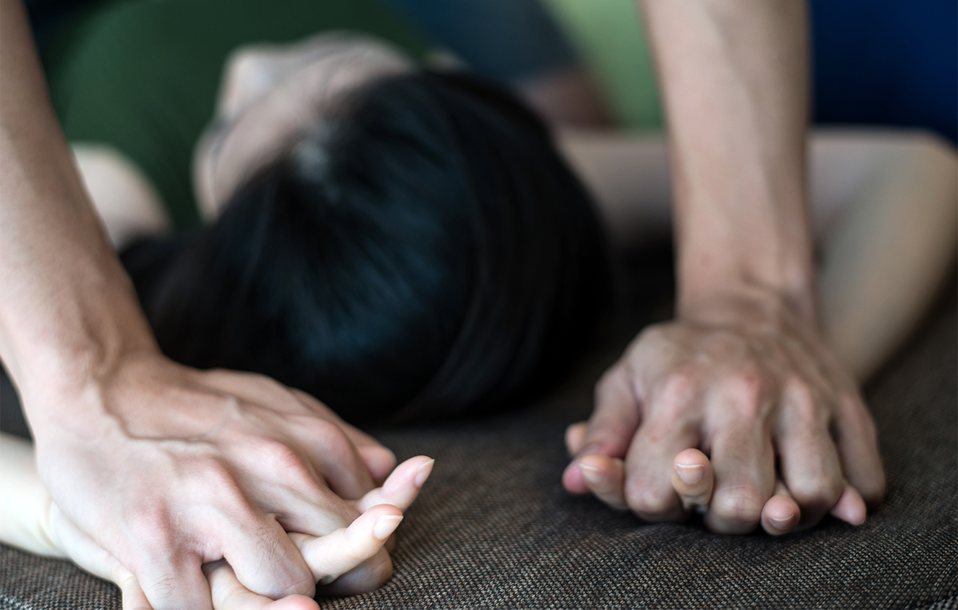 Αξιωματικός της Πολεμικής Αεροπορίας κατηγορείται για βία στην οικογένεια – «Την αντίκρισα με μαυρισμένο μάτι και τραυματισμένη»