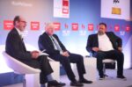 Β. Μαρινάκης: «Η αντιμετώπιση της κρίσης δεν αρκεί, επιδιώκουμε την επίλυσή της» – Τι συζήτησε με τον Μ. Τζόνσον