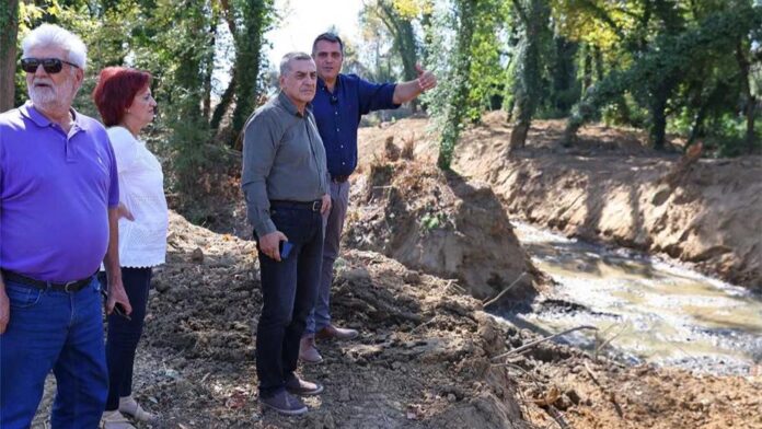 Επιτόπια επίσκεψη του Περιφερειάρχη Θεσσαλίας Δ. Κουρέτα στον ποταμό Καράμπαλη