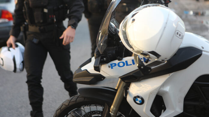 Μοτοσικλετιστές της ΔΙΑΣ άνοιξαν δρόμο για έγκυο σε σοβαρή κατάσταση και την μετέφεραν στο νοσοκομείο