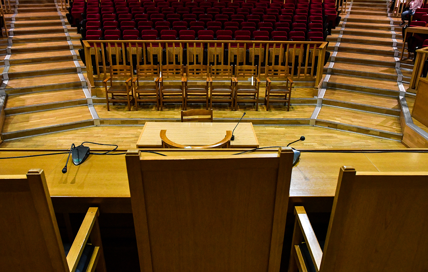 Κατατέθηκε φρέσκο υπόμνημα για την εκταφή της σορού του Ντένις Ρούτσι