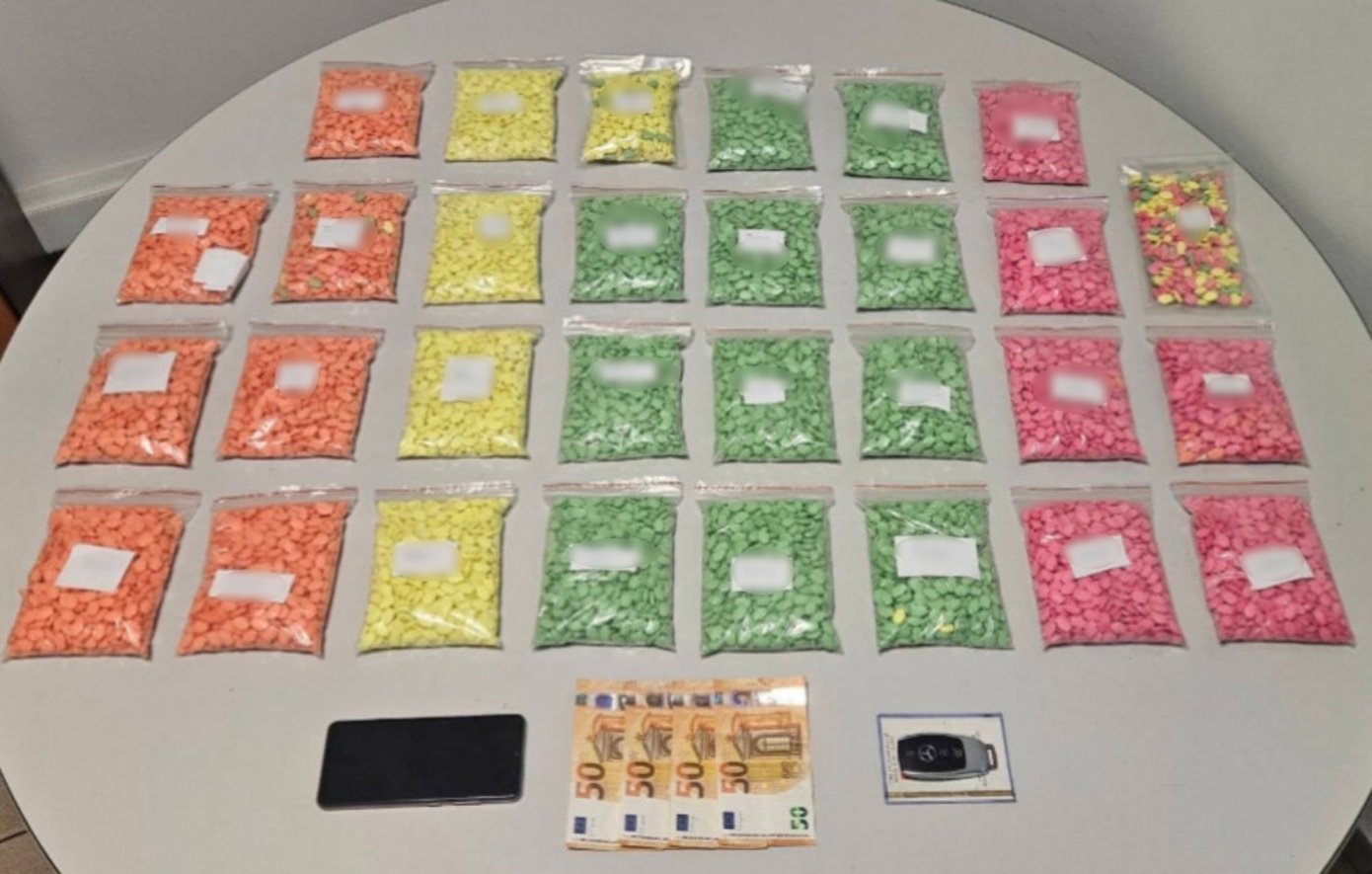 Συνελήφθη 55χρονος για κατοχή και εμπορία ναρκωτικών – Εντοπίστηκαν χιλιάδες χάπια Ecstasy