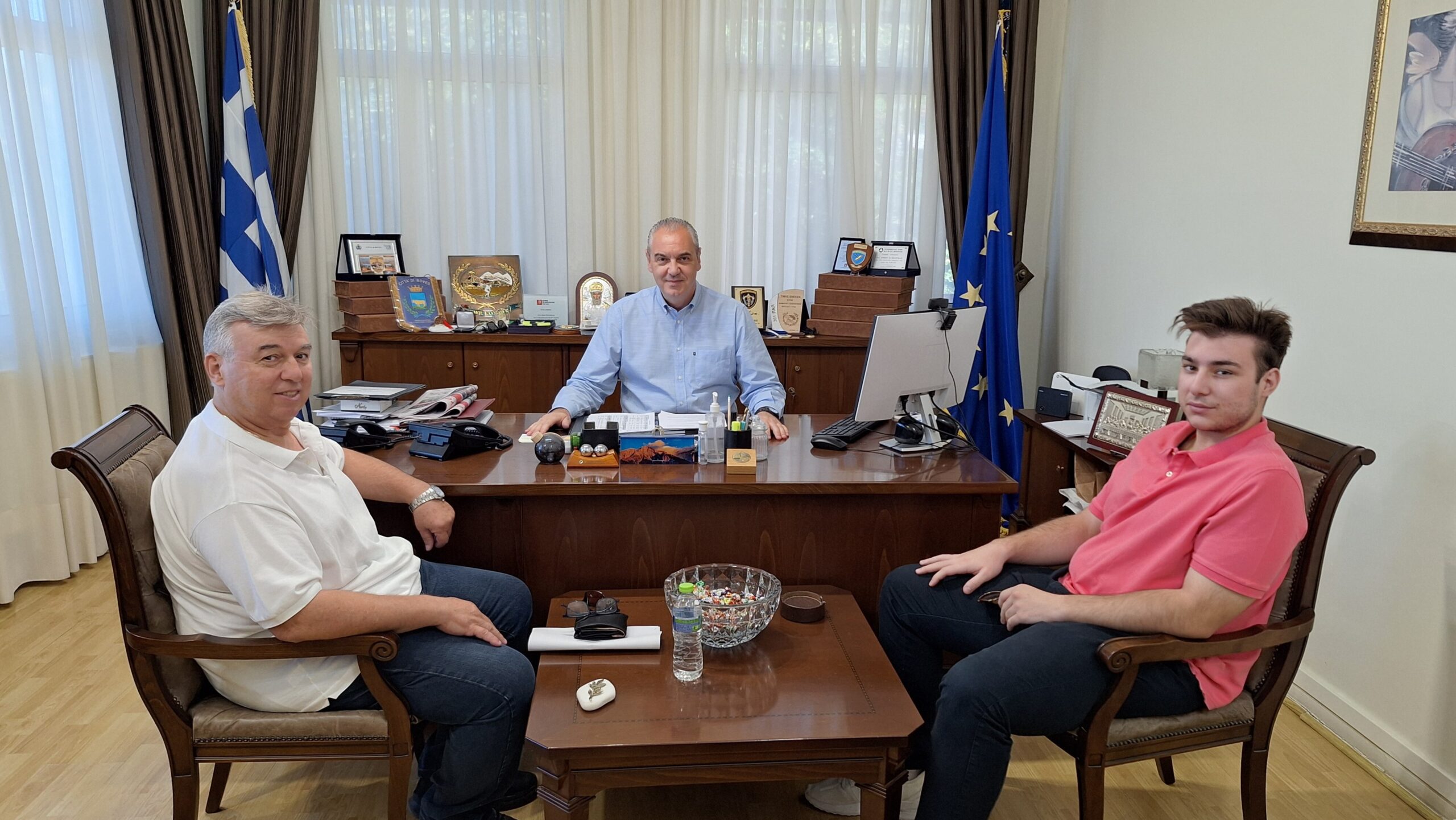 Δ.Ελασσόνας: Εκκίνηση προγράμματος καθαρισμού κάδων απορριμμάτων σε όλες τις κοινότητες