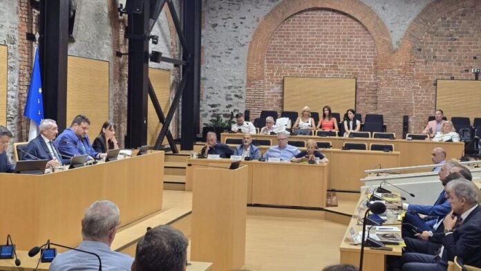 Παρακαλώ δώστε μου τον τίτλο που θέλετε να τροποποιήσω.