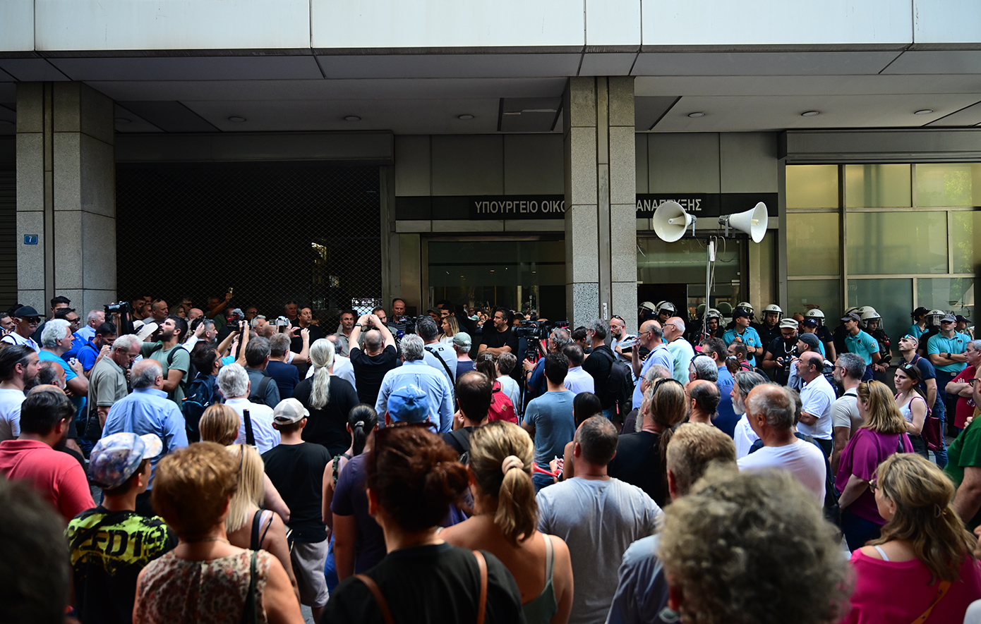 Κυβέρνηση vs Εργαζόμενοι: Κλειδιά για Μετενέργεια, Επεκτασιμότητα και Καθολικότητα