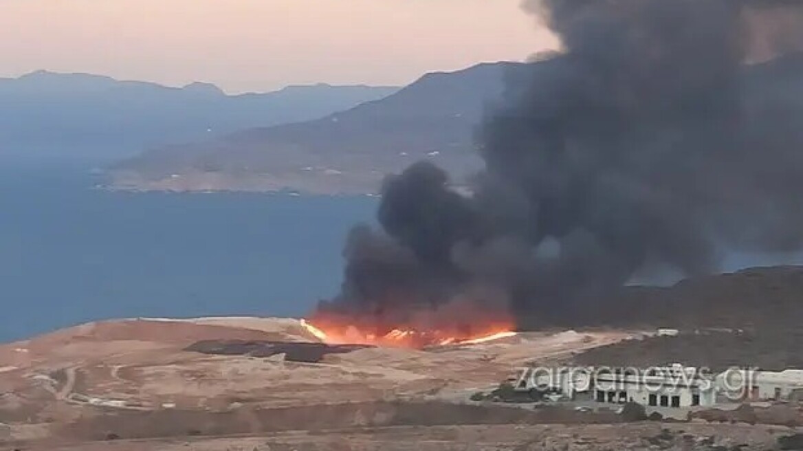 Πυρκαγιά πλησίον εργοστασίου ανακύκλωσης στο Ακρωτήρι Χανίων – Επιστρατεύθηκαν ισχυρές πυροσβεστικές δυνάμεις