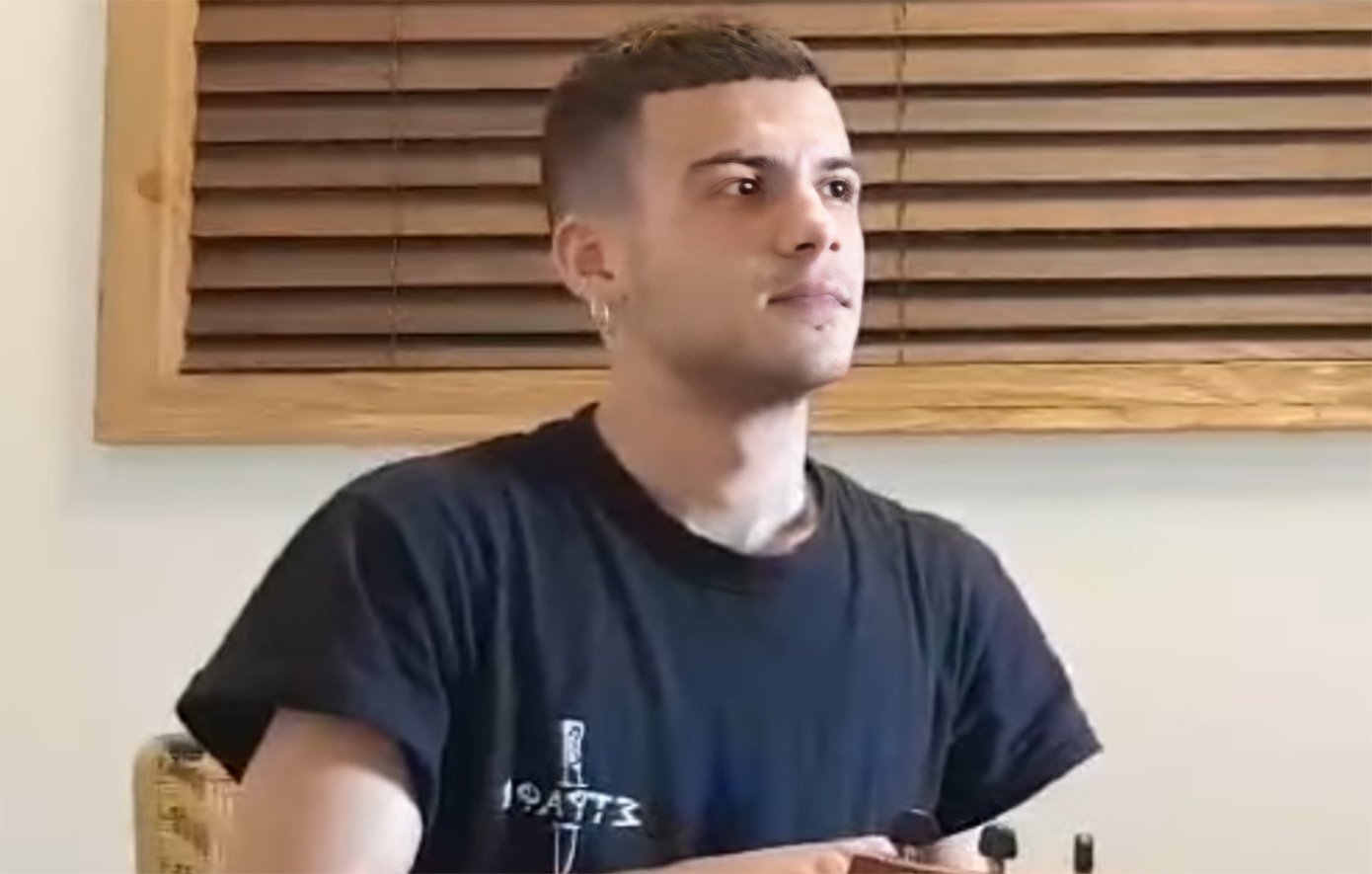 Πώς οδηγήθηκε στη σύλληψη ο γιος του Σωκράτη Μάλαμα, Γιάννης – Οι επιθέσεις σε αστυνομικό και οι απειλές «όταν βγω έξω, θα δείτε τι θα πάθετε»