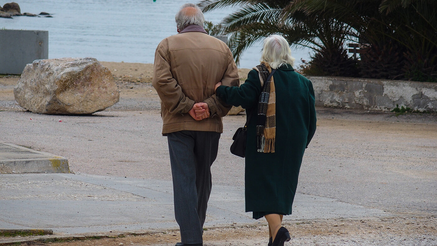 Συζητούνται τρία εναλλακτικά σχέδια για την εφαρμογή του νόμου στις συντάξεις χηρείας του ιδιωτικού τομέα