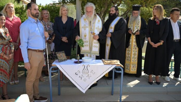 Ευλογίες στα σχολεία του Δήμου Ιλίου για την καινούργια σχολική χρονιά