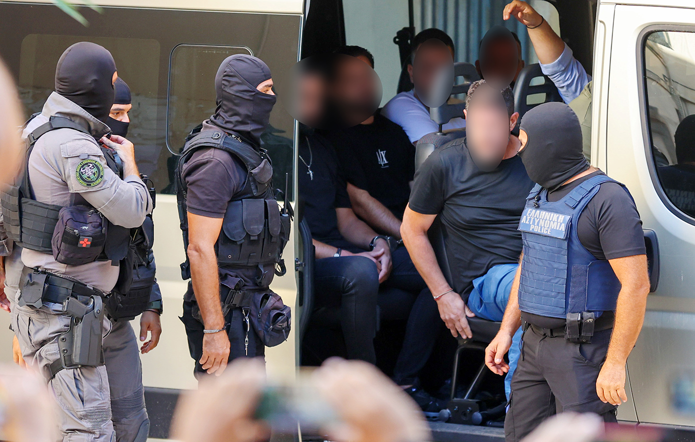 Ολοκληρώθηκε η απολογία των 16 πρώτων κατηγορουμένων για τη «μαφία της Κρήτης» – Έξι στη φυλακή, εννέα ελεύθεροι