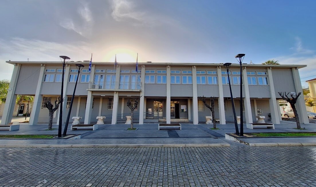 Ο Δήμος Αργοστολίου αποδίδει τιμή στον Μ. Κοργιαλένιο με αφορμή την επέτειο Εθνικών Ευεργετών