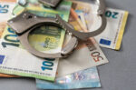 Σύλληψη εφοριακού για δωροδοκία στην Κατερίνη – Βρέθηκε με «φακελάκι» 1.000 ευρώ