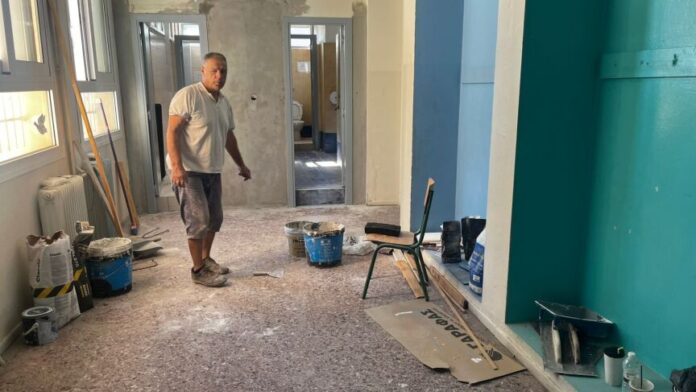 Ανακαίνιση στο 1ο Δημοτικό Σχολείο Λυκόβρυσης σε εξέλιξη